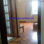 APARTAMENTO Á VENDA EM CAMPINHO TRÊS QUARTOS!
