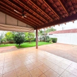 Casa com quintal amplo no bairro Jardim Nova Yorque - Araçatuba/SP