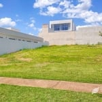 Terreno de 420 m² à venda no condomínio Royal Boulevard