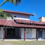 Casa/Sobrado 04 Dormitórios  com excelente localização, Gravatá, Navegantes/SC