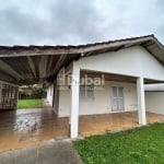 Casa para Venda em Guaratuba, Brejatuba, 4 dormitórios, 1 suíte, 1 banheiro, 3 vagas