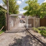 Sobrado com 3 Quartos à venda, 170 m² por R$ 740.000 - São Braz - Curitiba/PR