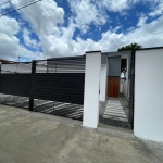 Casa residencial para Venda em rua pública, Papagaio, Feira de Santana, 3 quartos, 1 suíte, 1 sala, 1 banheiro, 2 vagas, 190m² área total.