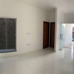 Casa residencial para Venda em rua pública, Papagaio, Feira de Santana, 2 quartos, 1 suíte, 1 sala, 1 banheiro, 1 vaga, 80m² área total.