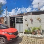 Casa residencial para Venda em rua Pública no Papagaio, Feira de Santana, 2 quartos, 1 sala, 1 banheiro, 1 vaga