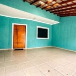 Sobrado com 3 Quartos e 2 suites à Venda, 150 m² por R$ 765.000