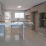 Apartamento Mobiliado no Phoenix Barra Sul para Locação Anual com 3 Suítes 2 Vagas Quadra Mar