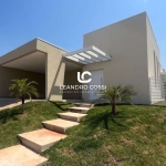 Casa à Venda no Condomínio Reserva Central Parque, Salto/SP
