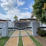 Casa com 3 dormitórios à venda, 160 m² por R$ 960.000,00 - Jardim Zeni - Jaguariúna/SP