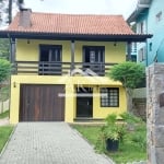 Casa com dois quartos e sala com lareira à venda em Nova Petrópolis na Serra Gaúcha