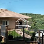 Casa com quiosque, piscina e linda vista a venda em Morro Reuter na Serra Gaúcha