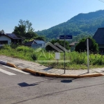 Terreno de esquina à venda no centro de Picada Café, na Serra Gaúcha