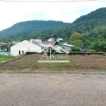 Terreno em loteamento tranquilo à venda na cidade de Picada Café, na Serra Gaúcha