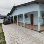 Casa com 4 dormitórios à venda, 156 m² por R$ 600.000 - Centro - Navegantes/SC