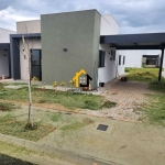 Casa com 3 dormitórios à venda, 225m² por R$ 520.000 - Condomínio Residencial Fe