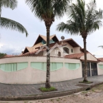 Casa com 3 dormitórios (1 suíte), lado praia