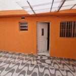 Casa Quarto e cozinha fácil acesso ao monotrilho do São Lucas