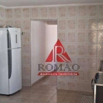 Casa com 2 dormitórios R$ 350.000 - Vila Haro