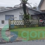 Casa com 3 dormitórios à venda, 122 m² por R$ 900.000,00 - Mossunguê - Curitiba/PR