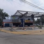 POSTO DE COMBUSTÍVEL NA AV ADEMAR DE BARROS COM AV. SANTOS DUMONT - GUARUJÁ