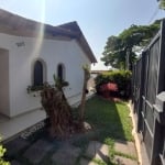 Casa  com 3 dormitórios à venda, 240 m²e quintal de 150 m² por R$ 870.000 - Vila Maria - São José dos Campos/SP