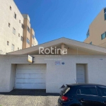 Casa Comercial para alugar, 3 quartos, Umuarama - Uberlândia/MG - Rotina Imobiliária