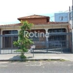 Casa para alugar, 3 quartos, Nossa Senhora Aparecida - Uberlândia/MG - Rotina Imobiliária