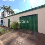 Casa para alugar, 3 quartos, Morada da Colina - Uberlândia/MG - Rotina Imobiliária