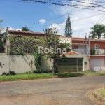 Casa Comercial para alugar, 4 quartos, Cidade Jardim - Uberlândia/MG - Rotina Imobiliária