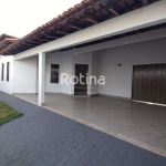 Casa para alugar, 3 quartos, Santa Mônica - Uberlândia/MG - Rotina Imobiliária