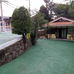 Casa com terreno - Vende / Aluga - Itapecerica da Serra