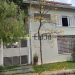 Linda casa, com 3 dormitórios, 1 suíte, 3 vagas, 134,00m².