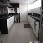 Apartamento com 2 quartos  para alugar, 210.00 m2 por R$4900.00  - Batel - Curitiba/PR