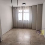 Apartamento com 3 quartos  para alugar, 55.00 m2 por R$1980.00  - Portao - Curitiba/PR