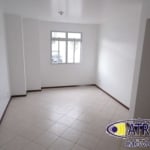 Apartamento com 3 quartos  para alugar, 55.00 m2 por R$1600.00  - Portao - Curitiba/PR