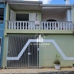 Sobrado com 3 dormitórios à venda, 140 m² por R$ 329.900,00 - Sítio Cercado - Curitiba/PR