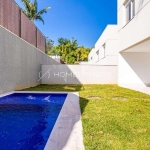 Hípica Garden | Casa nova em condomínio fechado, 398 m², amplo jardim privativo com piscina, 4 suítes e 5 vagas. Rua Manoel Ribeiro da Cruz, 200