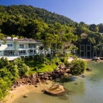 Casa Piraquara | Angra dos Reis. Casa de condomínio à venda com 1000 m², 6 quartos sendo 6 suítes à venda no bairro Piraquara. Casa Péna areia em Angra dos Reis