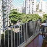 Lindo Flat com garagem e proximo ao Metrô