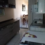 Apartamento com 2 dormitórios  no Jd Terras do sul.