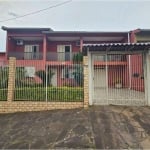 Casa com 2 quartos e apartamento com 2 quartos, bairro Paraíso, Sapucaia do Sul -RS - comporta duas famílias.