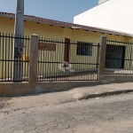 CASA A VENDA COM 3 QUARTOS, SENDO 1 SUÍTE, EM RUA TRANQUILA SEM SAÍDA NO BOM RETIRO