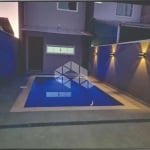 Ecxelente GEMINADO COM 3 QUARTOS, PISCINA, SACADA no Petrópolis