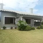 Casa à venda, com 3 quartos/dormitórios, 2 vagas/box em Atlântida, Xangri-lá/RS