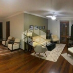 Apartamento com 3 dormitórios, sendo 1 suíte, próximo ao centro de Gramado