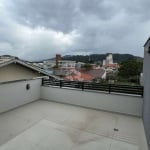 Casa com 3 quartos/dormitórios no bairro Aririú, em Palhoça- SC