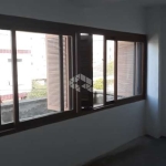 Sala comercial desocupada no Passo D'Areia