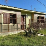 Casa com  02 quartos à venda no bairro Pinheiros em Caçapava do Sul