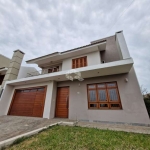 Casa com 3 quartos, sendo uma suíte, à venda no Bairro Camobi, Santa Maria.