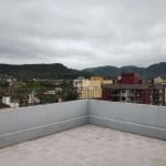 Apartamento/cobertura com 03 dormitórios no bairro Menino Jesus em Santa Maria.